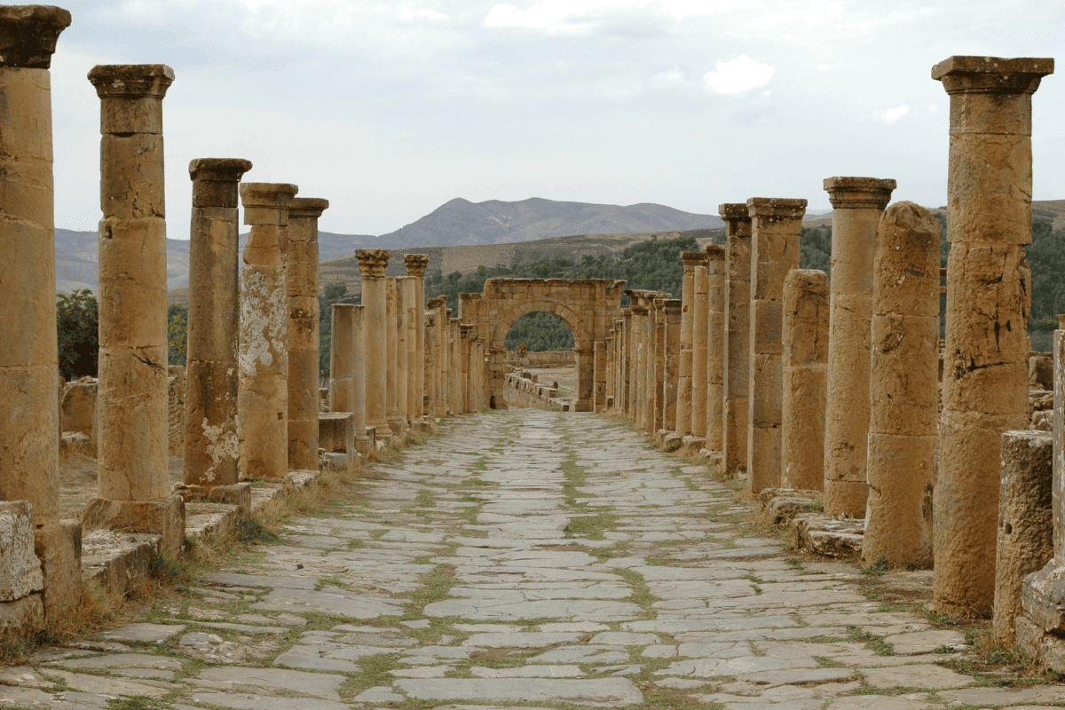 Image of one of the world's most famous ancient history facts, the existence of an extensive Roman road system